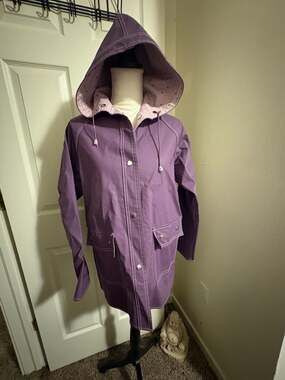 Unique! Campways Vintage Vinyl Raincoat with Heart Print Lining